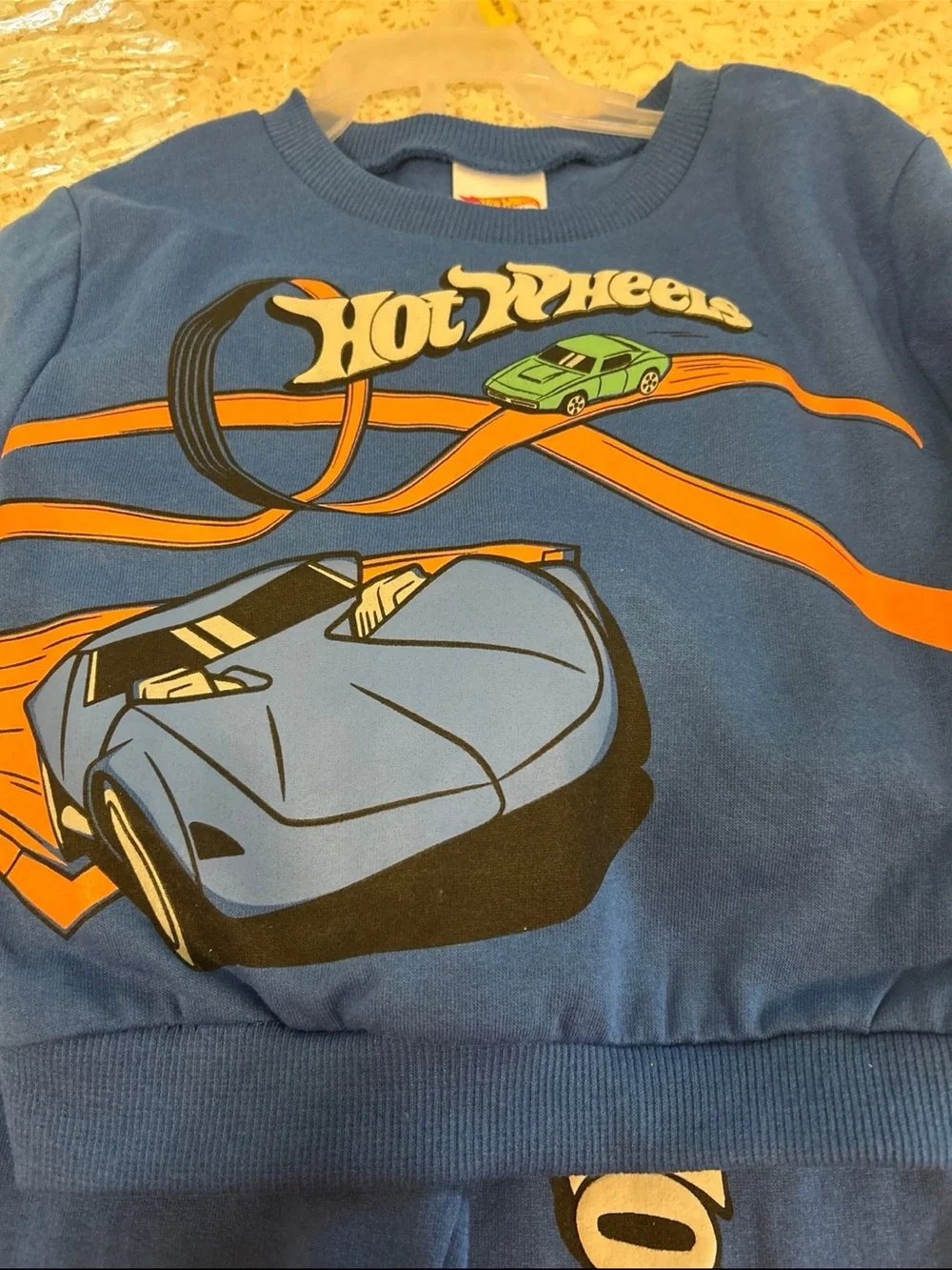 Hot wheels 2 piece jogger super soft size 24 months brand new
